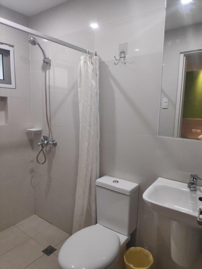 Westpoint Hotel 세부 외부 사진