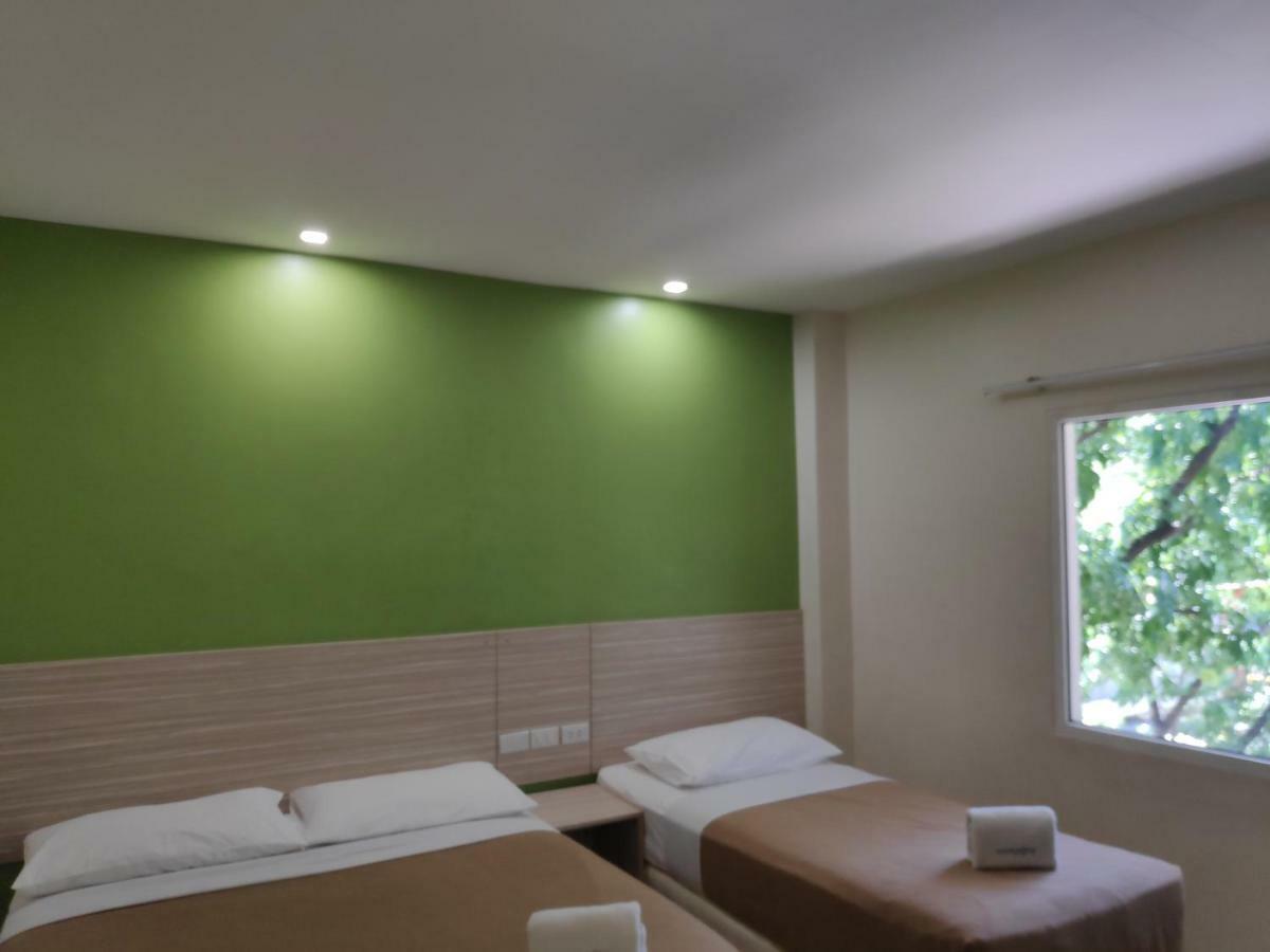 Westpoint Hotel 세부 외부 사진